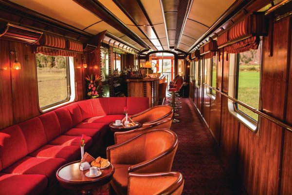 Bar Car